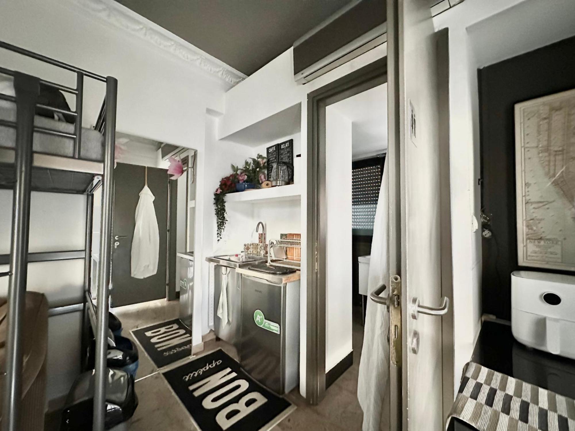 Bright Studio 4 A Short Stay Near Oaka - Iaso - Ygeia - Mitera Hospitals Афины Экстерьер фото